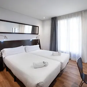 petit-palace-arana-bilbao.bilbaohotelsspain.com/