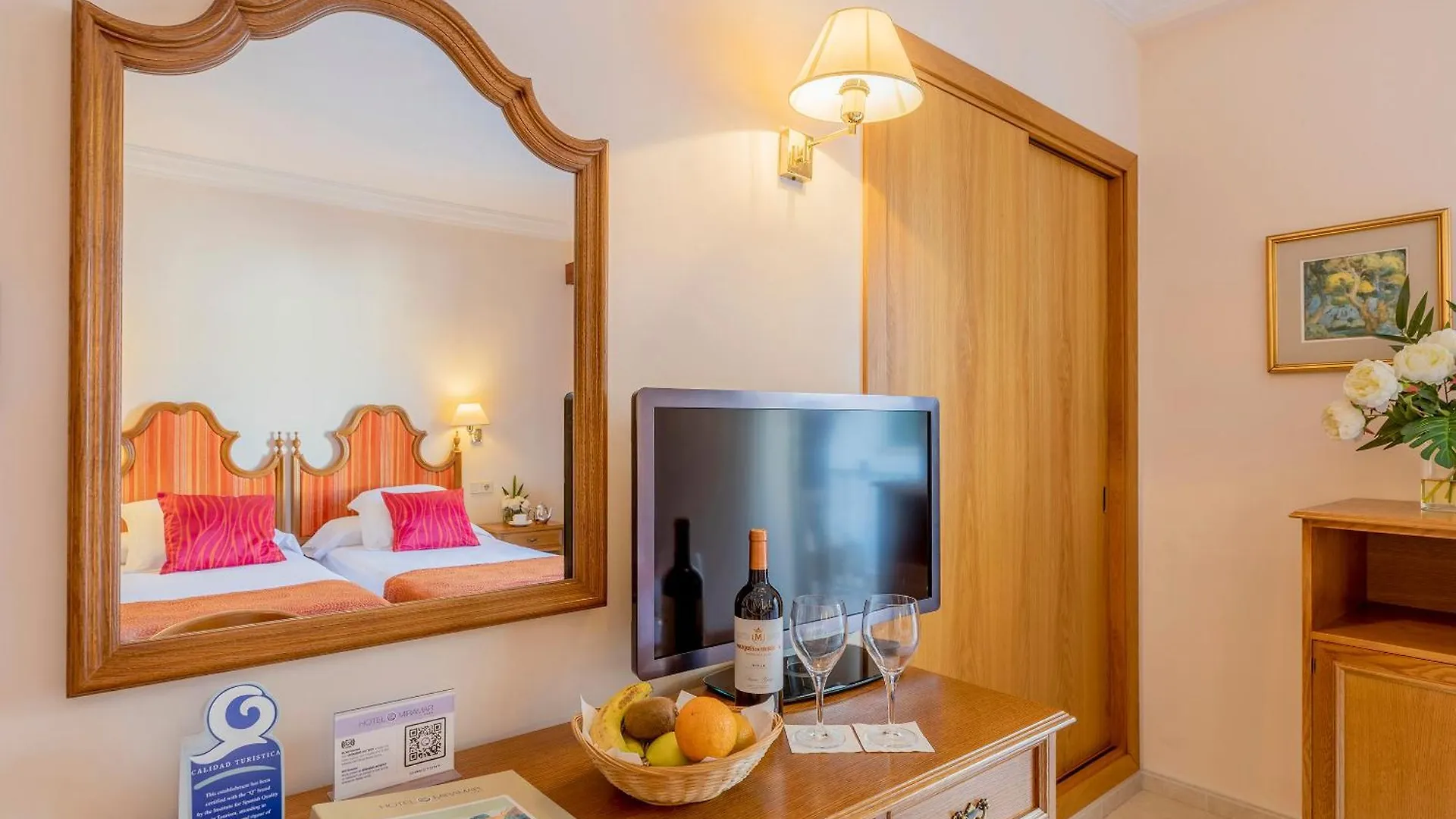 Hotel Miramar Mallorca Port de Pollenca 4*,